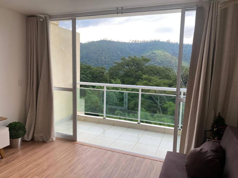 Aconchegante Itaipava Apartamento